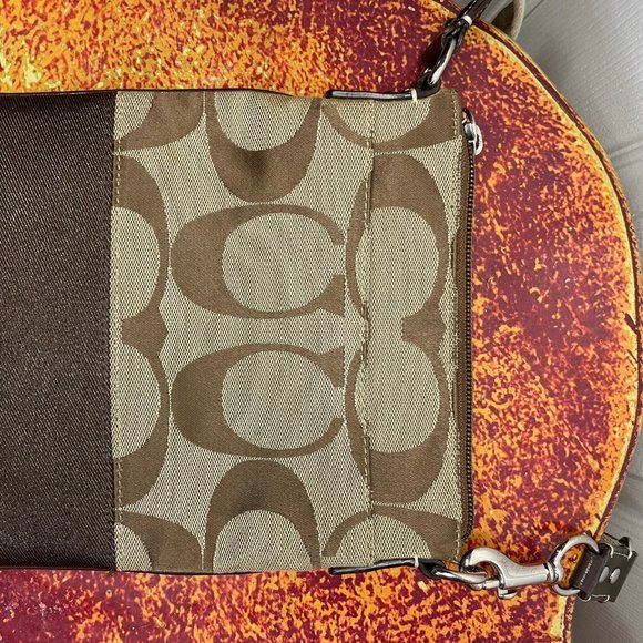 Coach Crossbody Bag - Picture 3 of 6